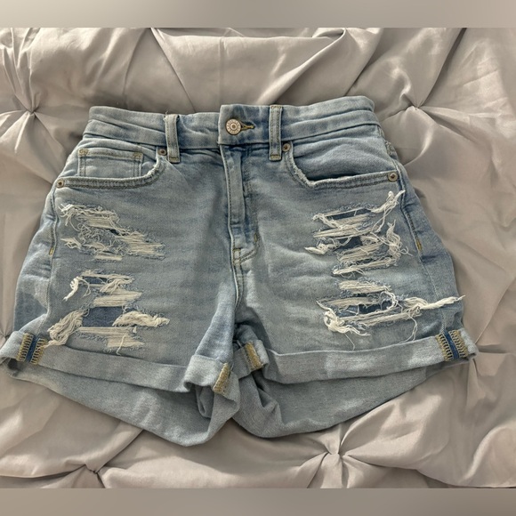 American eagle ripped stretchy blue jean shorts, size 00. - Picture 6 of 6